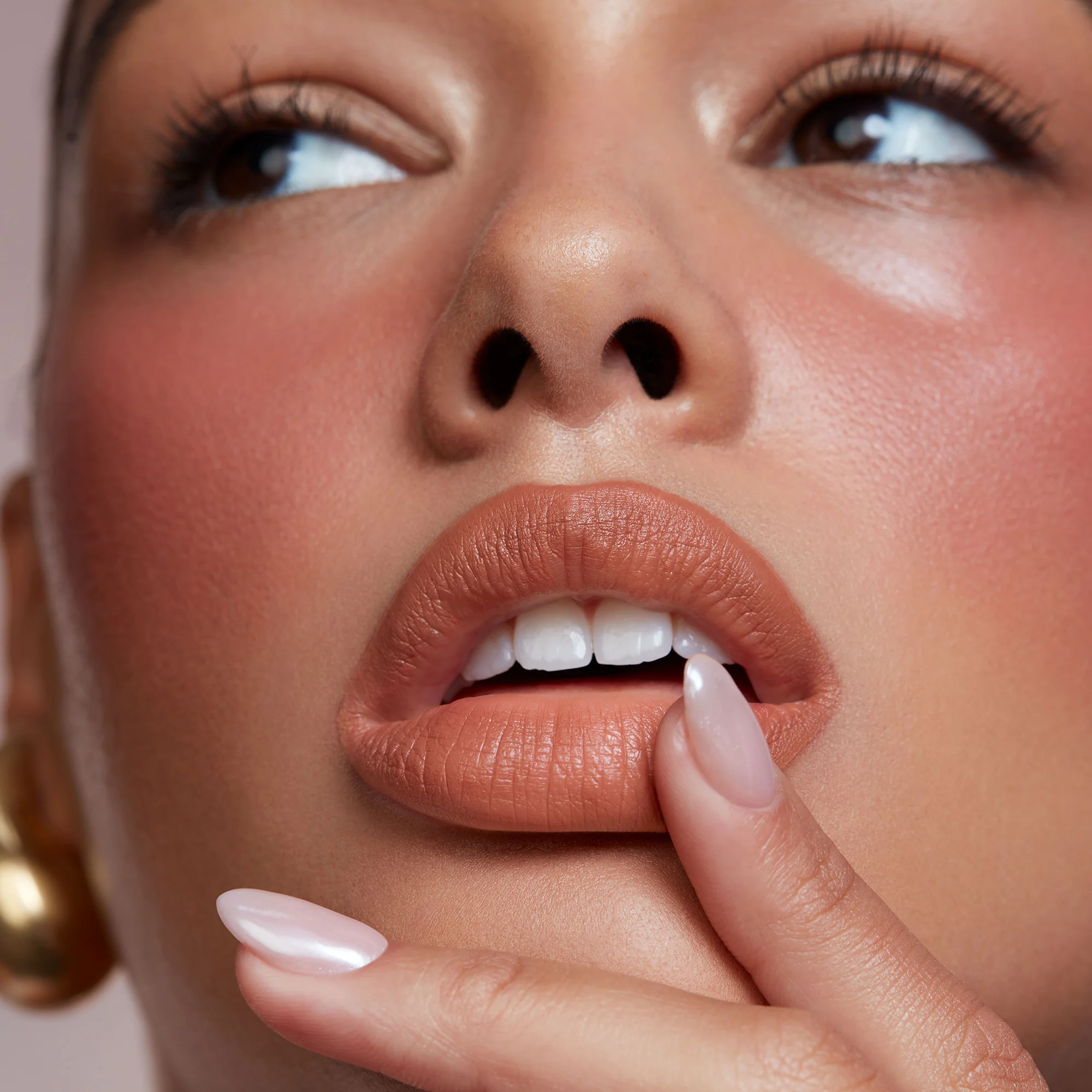 Silky Lip Crème - Image 39