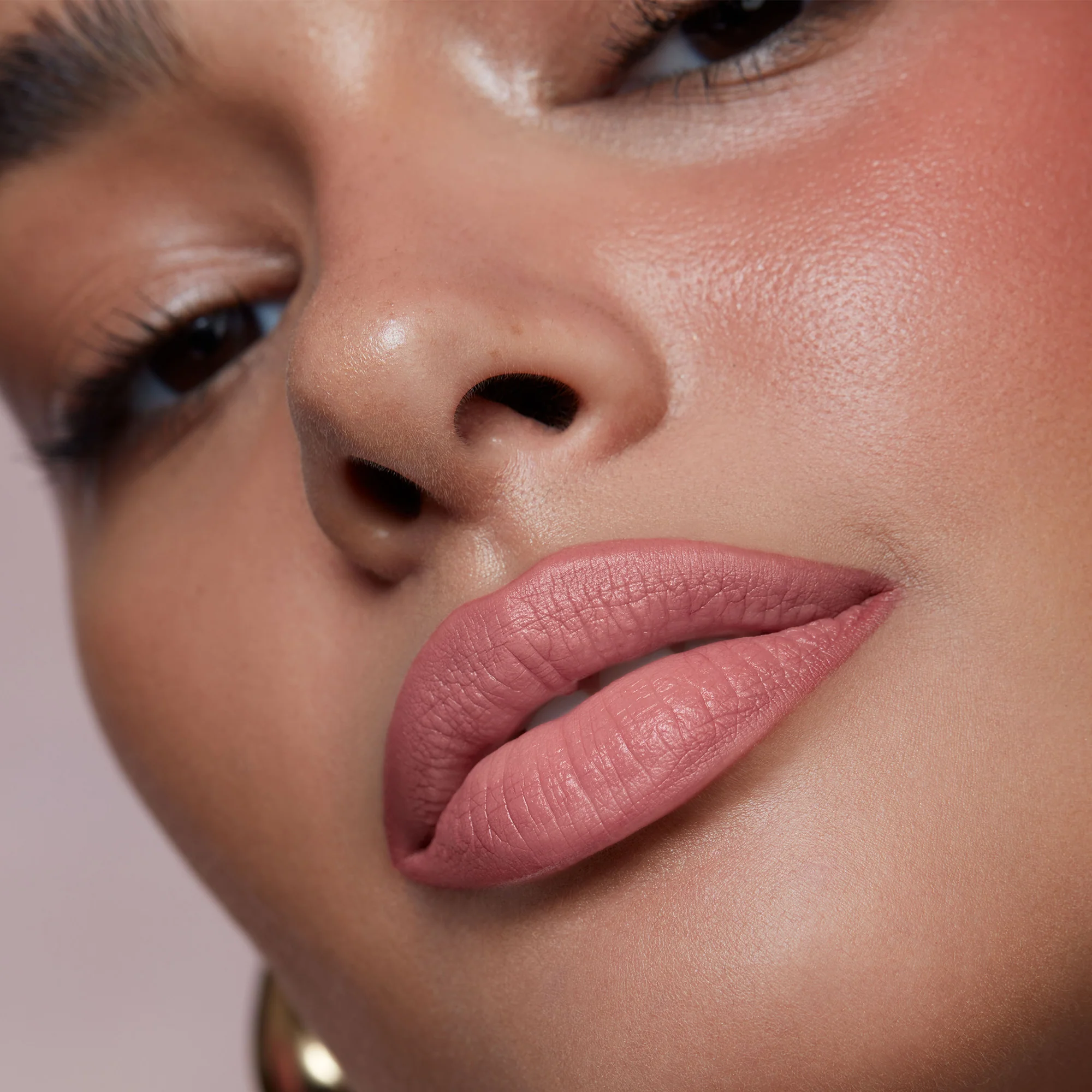 Silky Lip Crème - Image 52